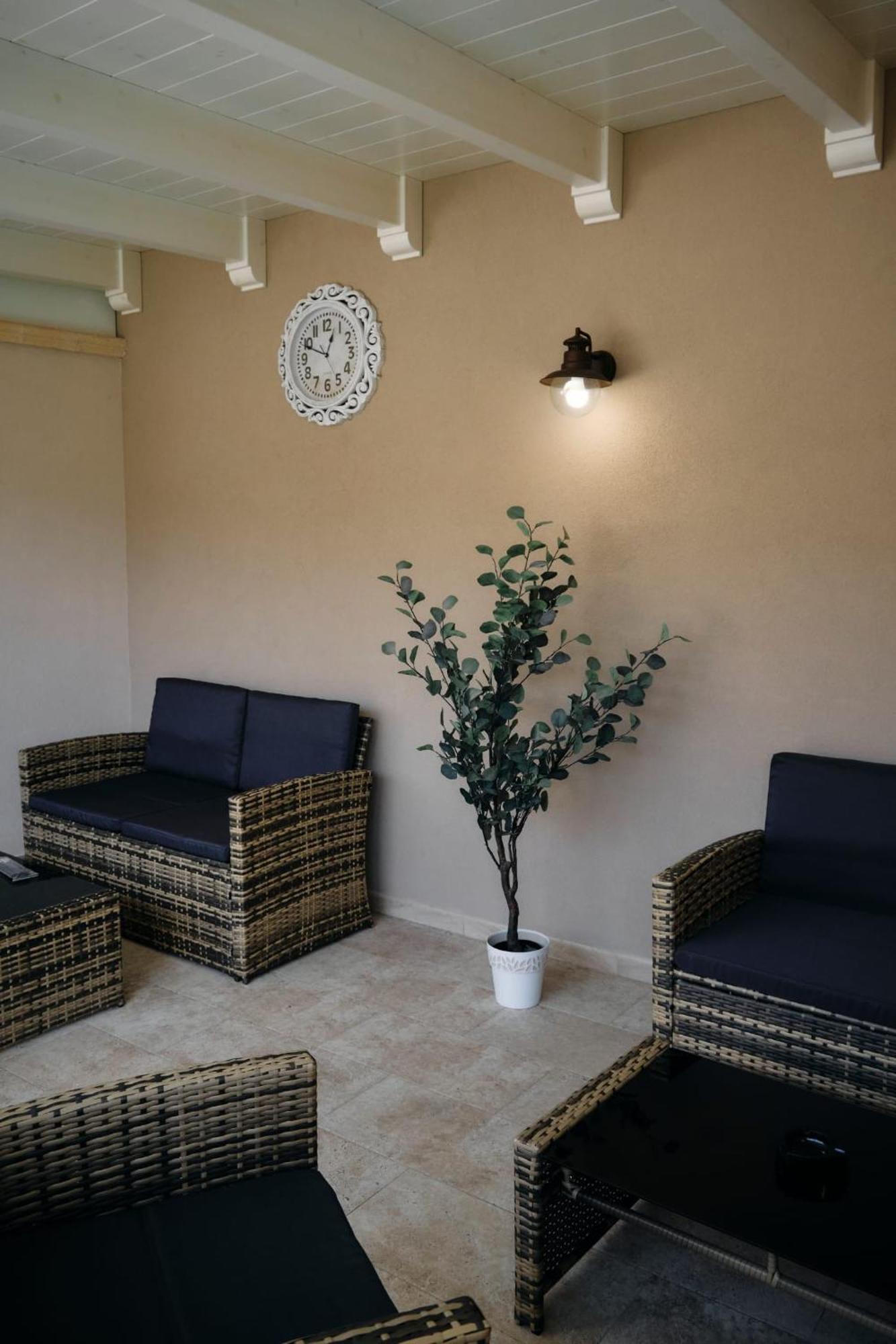 Case Vacanze Da Pino A E B Торкьяроло Экстерьер фото